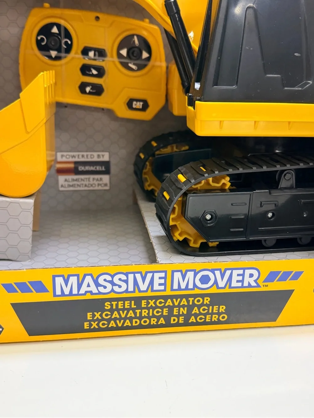 CAT Massive Mover RC Steel Dump Truck 2.4GHz Remote Control Rechargeable.
